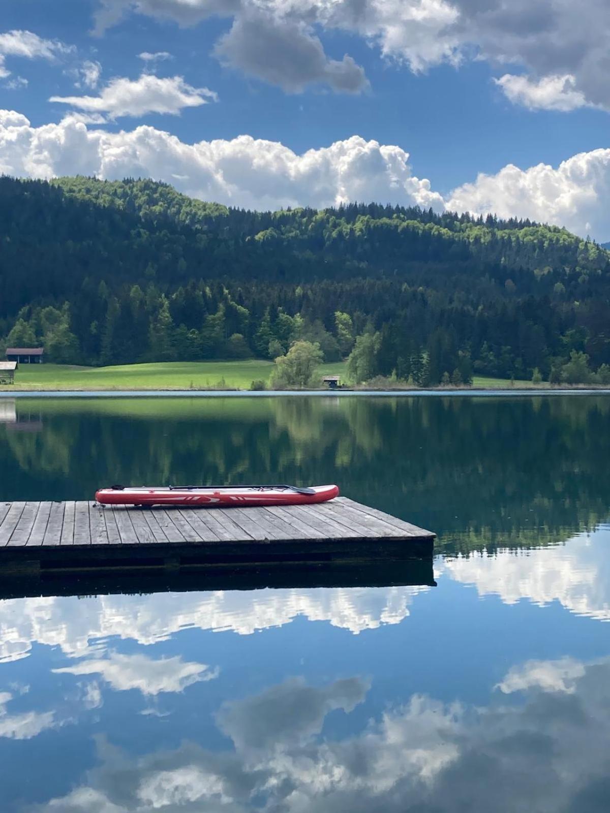 Kolbitsch Am Weissensee Ein Seeblick Der Verzaubert Inklusive Premiumcard Kültér fotó