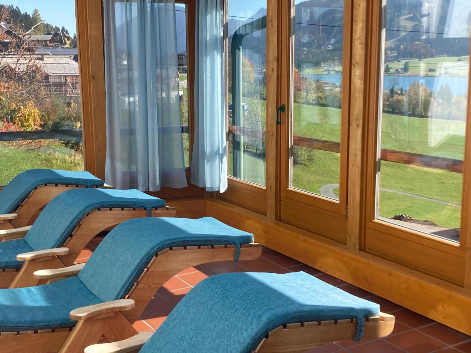 Kolbitsch Am Weissensee Ein Seeblick Der Verzaubert Inklusive Premiumcard Kültér fotó