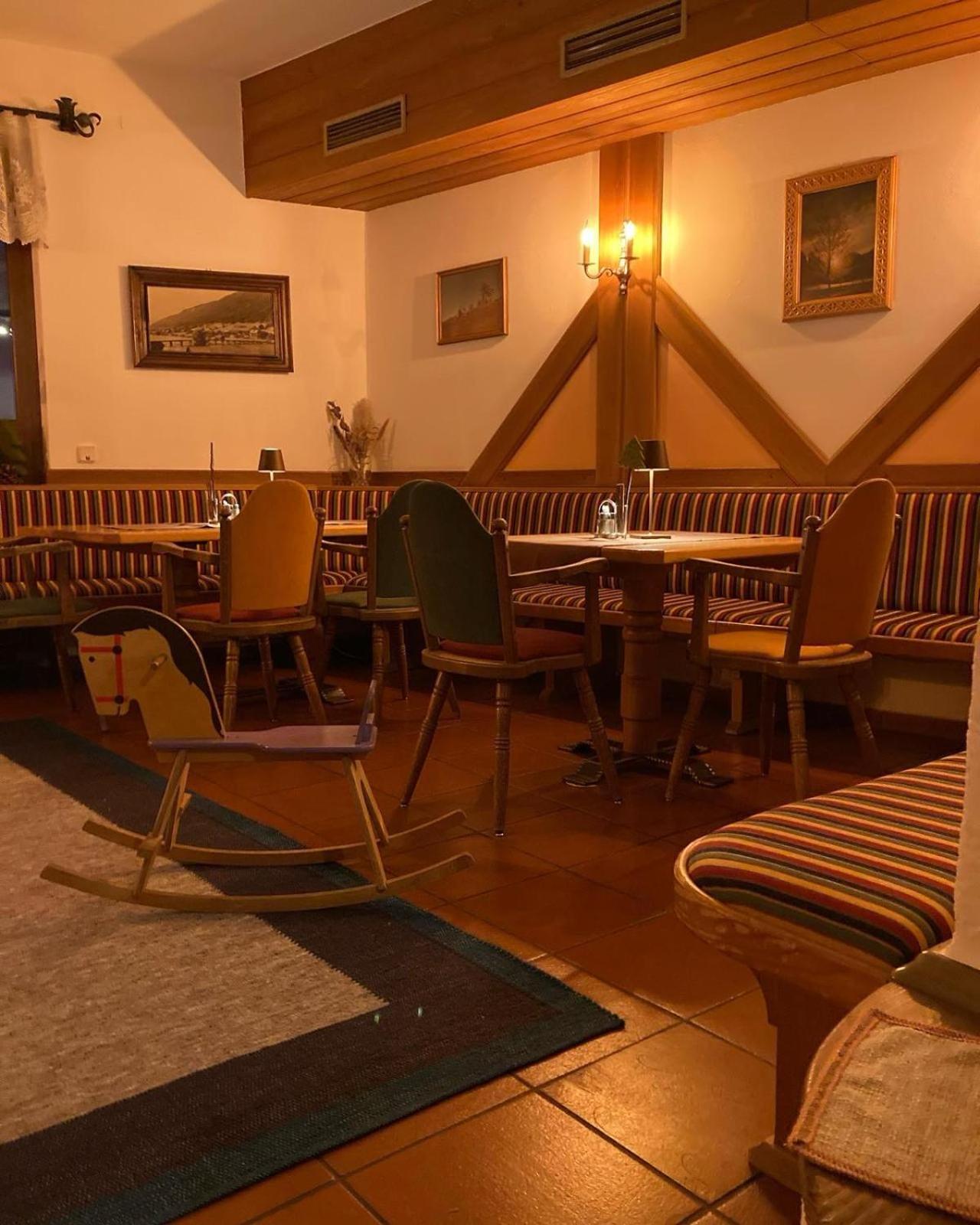 Kolbitsch Am Weissensee Ein Seeblick Der Verzaubert Inklusive Premiumcard Kültér fotó