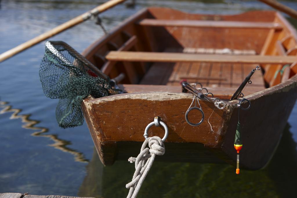 Kolbitsch Am Weissensee Ein Seeblick Der Verzaubert Inklusive Premiumcard Kültér fotó